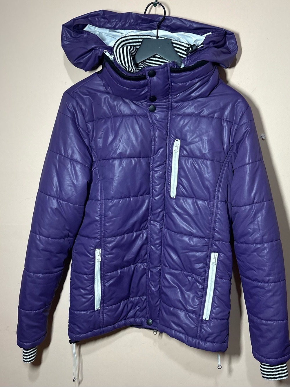 Joyrich Purple Hideaway Hood Puffer Jacket Size L
